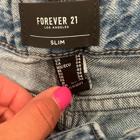 Forever 21 Slim Mens Shorts - Picture 2 of 7